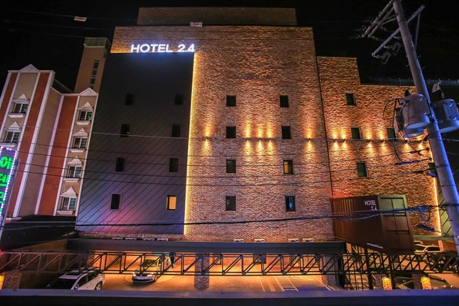 Jamsil 2.4 Hotel Сеул Екстериор снимка